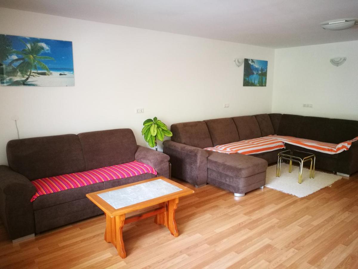 Apartma Teloh Kopacnica Eksteriør billede